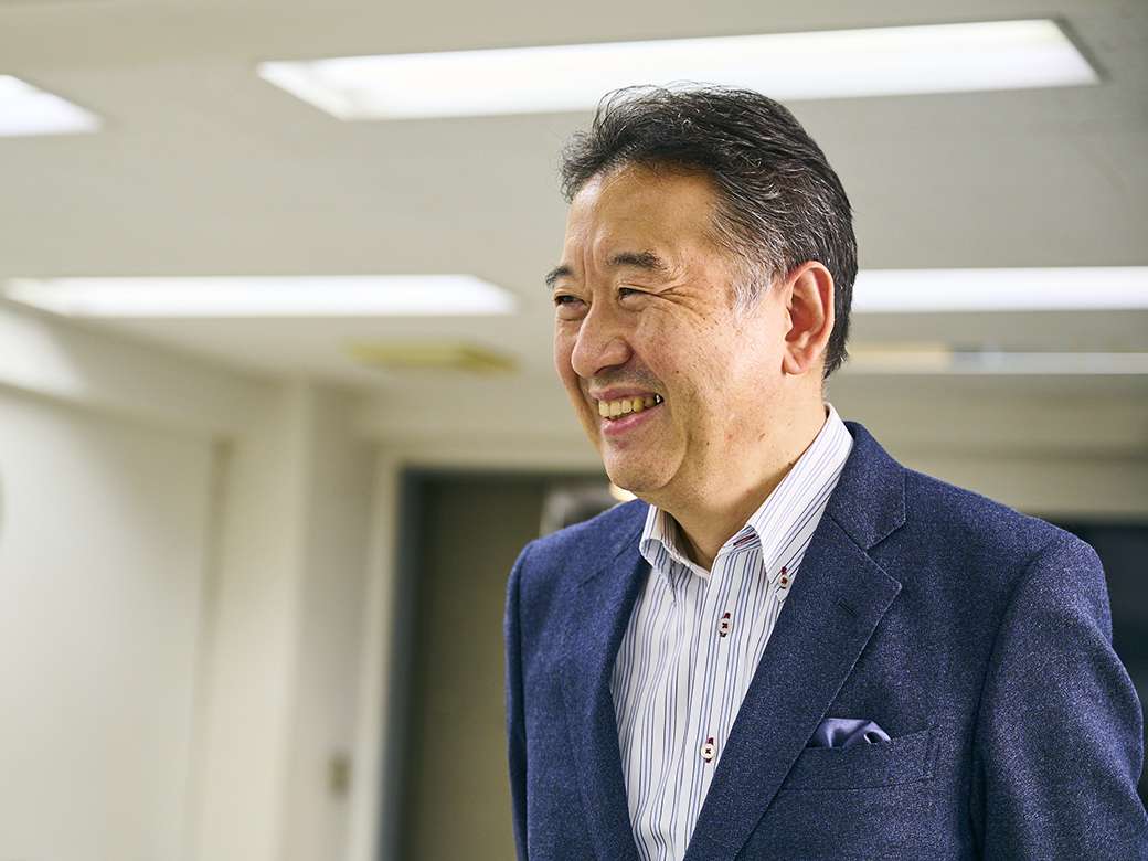 校長 岸本 光正