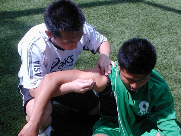 スポーツ鍼灸とは スポーツトレーナーとして活躍する鍼灸師 鍼灸師を育成する日本医学柔整鍼灸専門学校 東京